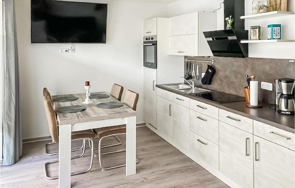 Gorgeous Apartment In Graal-Mueritz With Wifi Екстер'єр фото